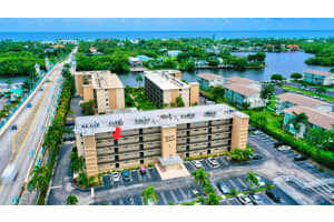 720 E Ocean Avenue   #402, Boynton Beach, FL 33435 Sold 09/13/23