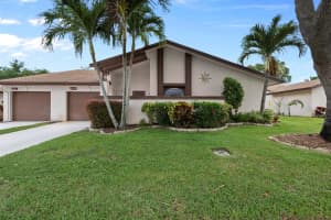 6167  Elsinore Circle, Greenacres, FL 33463 Sold 07/25/23
