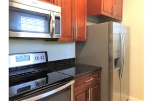 660  Cypress Club Way   G, Deerfield Beach, FL 33064 Sold 07/06/23