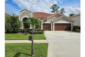 15762  Glen Willow Lane, Wellington, FL 33414 Sold 07/26/23