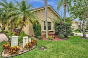 10048  Armani Drive, Boynton Beach, FL 33437 Sold 11/27/23