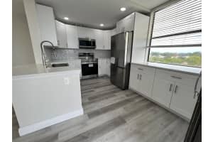 600  Egret Circle   7505, Delray Beach, FL 33444 Sold 07/24/23