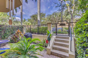 11780  Valencia Gardens Avenue, Palm Beach Gardens, FL 33410 Sold 07/21/23