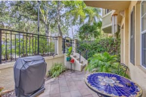 11780  Valencia Gardens Avenue, Palm Beach Gardens, FL 33410 Sold 07/21/23