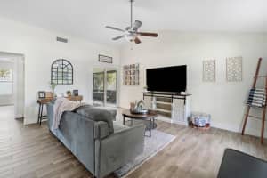 10601  Summertime Lane, Royal Palm Beach, FL 33411 Sold 07/17/23