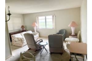 30 SE 13th Street   B8, Boca Raton, FL 33432 Sold 08/04/23