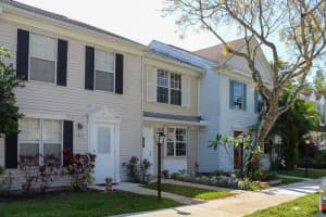407  Georgian Park Drive, Jupiter, FL 33458 Sold 07/18/23