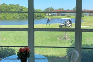 68  Royal Oak Court   101, Vero Beach, FL 32962 Sold 07/31/23