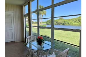 68  Royal Oak Court   101, Vero Beach, FL 32962 Sold 07/31/23