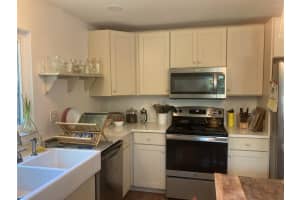 363 Las Palmas St, Royal Palm Beach, FL 33411, Sold 07/13/23