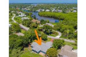 784 SW Wisper Bay Drive, Palm City, FL 34990 Sold 07/20/23