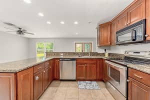 784 SW Wisper Bay Drive, Palm City, FL 34990 Sold 07/20/23