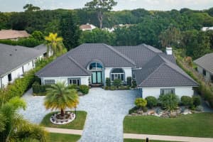 7279  Valencia Drive, Boca Raton, FL 33433 Sold 11/21/23