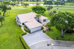 9 Glens Drive E, Boynton Beach, FL 33436 Sold 07/25/24