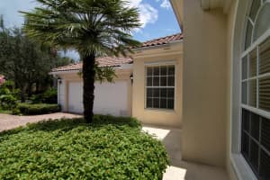 2936 S Rio Clarao Drive  S, Wellington, FL 33414 Sold 10/04/24