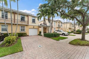 435  Capistrano Drive, Palm Beach Gardens, FL 33410 Sold 01/08/24