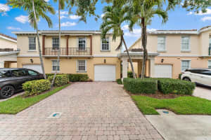 435  Capistrano Drive, Palm Beach Gardens, FL 33410 Sold 01/08/24