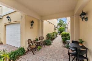 435  Capistrano Drive, Palm Beach Gardens, FL 33410 Sold 01/08/24