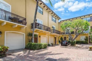 72 SE 6th Avenue   B, Delray Beach, FL 33483 Sold 10/13/23