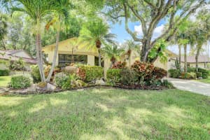 16614  Boca Delray Drive, Delray Beach, FL 33484 Sold 08/01/23