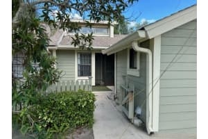 1414 SE Colchester Circle, Port St Lucie, FL 34952 Sold 10/04/23