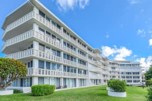 100  Sunrise Avenue   418, Palm Beach, FL 33480 Sold 03/08/24