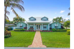 114 NW 16th Street, Delray Beach, FL 33444 Sold 07/19/23