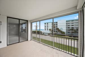 911  Ocean Drive   301, Juno Beach, FL 33408 Sold 08/22/23