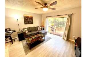 803 W Oakland Park Boulevard   A6, Wilton Manors, FL 33311 Sold 08/07/23