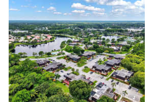 5907 SE Windsong Lan E Lane, Stuart, FL 34997 Sold 08/31/23
