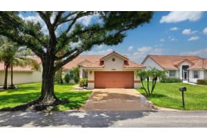 3805  Riverside Way, Delray Beach, FL 33445 Sold 07/27/23