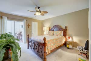 4 Westwood Avenue 103h, Tequesta, FL 33469 Sold 12/14/23