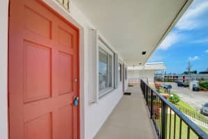 3120 Cynthia Lane 214, Lake Worth Beach, FL 33461 Sold 11/03/23