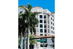200 E Palmetto Park Road   18, Boca Raton, FL 33432 Sold 09/14/23