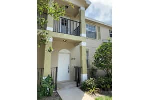 2078 SE Glen Ridge Drive, Port St Lucie, FL 34952 Sold 08/04/23