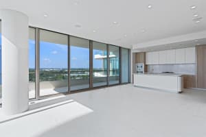 200 Arkona Court 1102, West Palm Beach, FL 33401 Sold 11/03/23