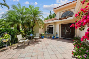 2870  Hampton Circle  W, Delray Beach, FL 33445 Sold 08/15/23