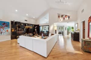 2870  Hampton Circle  W, Delray Beach, FL 33445 Sold 08/15/23