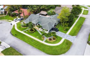 1717  Staimford Court, Wellington, FL 33414 Sold 07/21/23