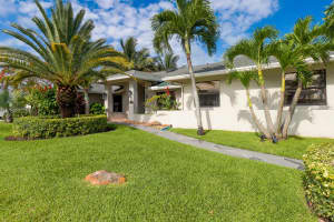 1717  Staimford Court, Wellington, FL 33414 Sold 07/21/23