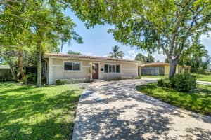 808 SE 13 Court, Deerfield Beach, FL 33441 - MLS#R10897694