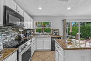 6466  Willoughby Circle, Lake Worth Beach, FL 33463 Sold 07/27/23