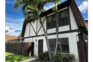 105  Weybridge Circle   C, Royal Palm Beach, FL 33411 Sold 09/19/23