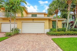 2032  Chelsea Place, Palm Beach Gardens, FL 33418 Sold 08/04/23