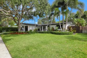 701 SW 7th Street, Boca Raton, FL 33486 Sold 08/31/23