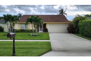12900  Meadowbreeze Drive, Wellington, FL 33414 Sold 09/06/23