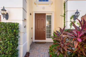5640 NE Trieste Way, Boca Raton, FL 33487 Sold 09/12/23