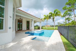173 SE Tramonto Street, Fort Pierce, FL 34984 Sold 12/01/23