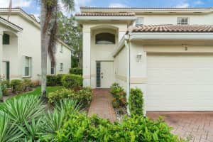 7898  Laina Lane   3, Boynton Beach, FL 33437 Sold 08/28/23
