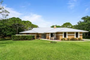 2746 NE Cypress Lane, Jensen Beach, FL 34957 Sold 07/26/23